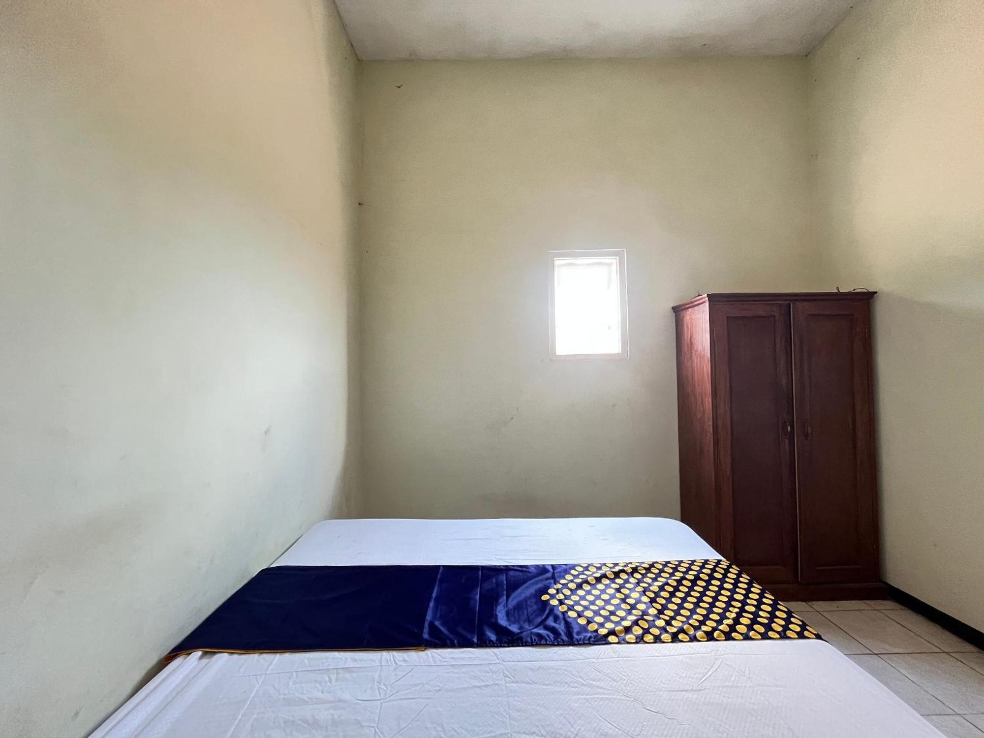 Spot On 93423 Kost Berkah Near Kebun Teh Wonosari Hotel Lawang Buitenkant foto
